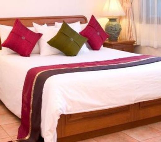 Surin Bay Inn