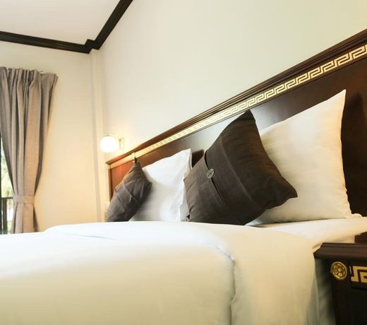 Hotel De Karon