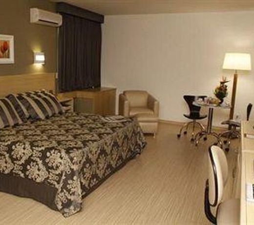 Hotel Cassino Tower Curitiba Aeroporto By Nacional Inn