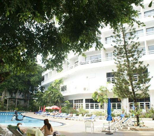 Royal Palace Hotel
