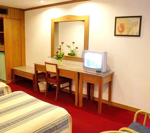 Royal Palace Hotel