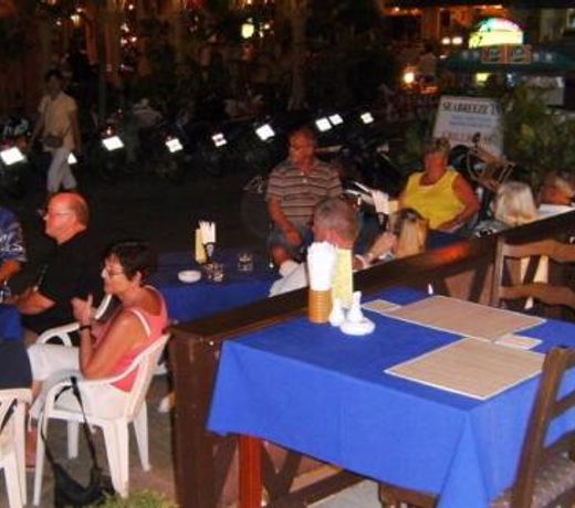 SEABREEZE INN