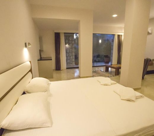 Kulube Hotel