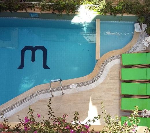 Musti Apart Hotel