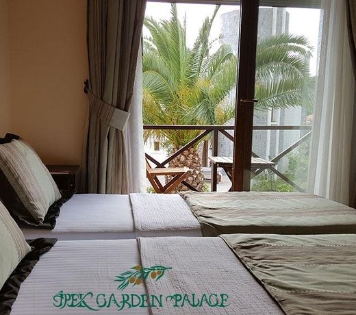 Ipek Garden Palace Residence
