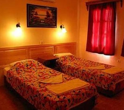 Gardenya Apartment & Hotel