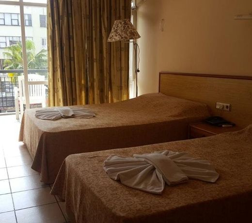 Guvenir Hotel
