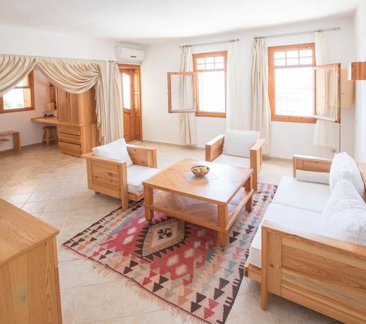 Lycia Hotel