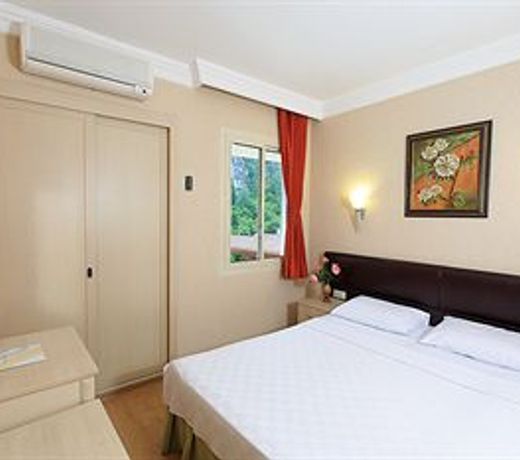 Julian Forest Suites