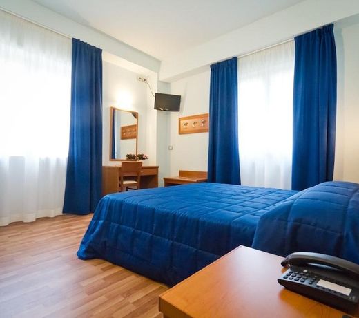 Hotel Donnini