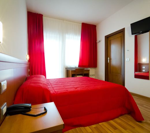 Hotel Donnini