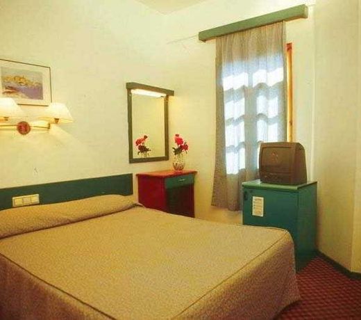 Perdikia Hill Hotel And Villas
