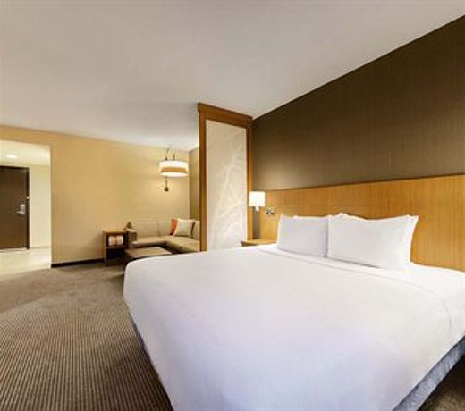 Hyatt Place Charlotte Downtown
