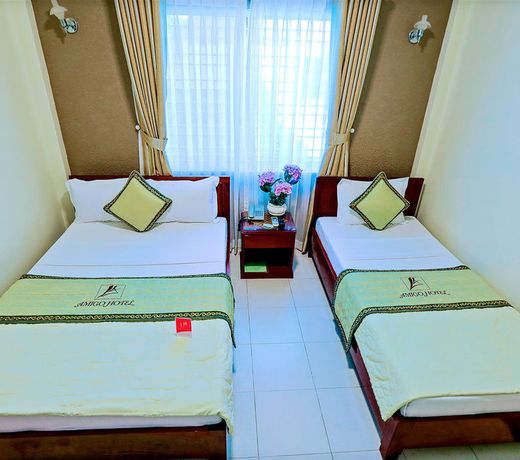 Amigo Hue Hotel