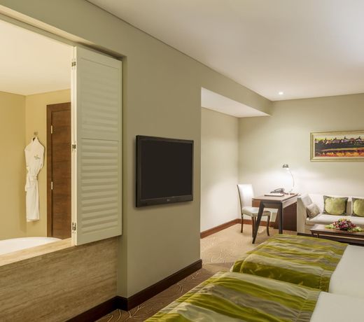 The Tower Plaza Hotel Dubai