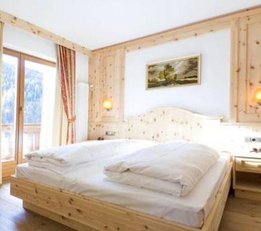 Family and Wellness Residence Ciasa Antersies
