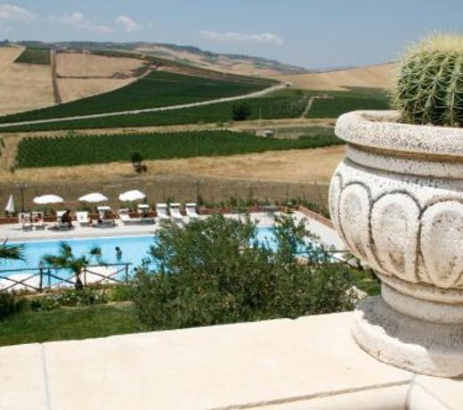 Don Giovanni Hotel