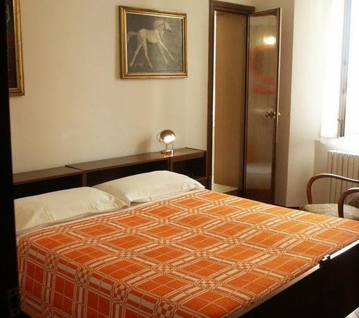 Albergo Corona