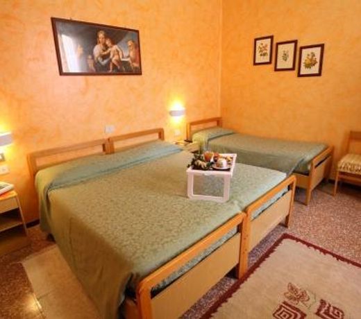Albergo Ristorante Domus