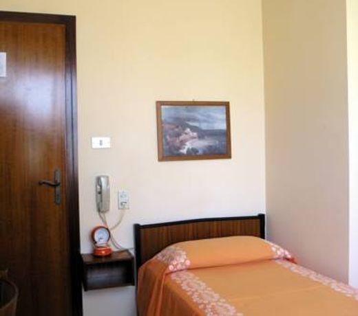 Hotel Diana