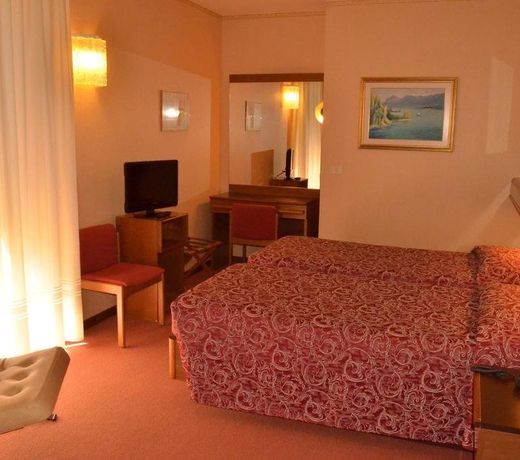 SunLake Hotel