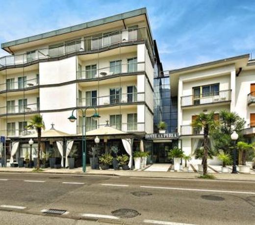 Hotel La Perla