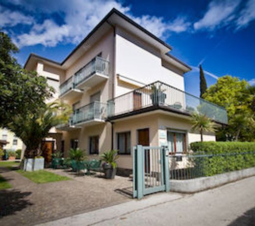 Villa Phoenix