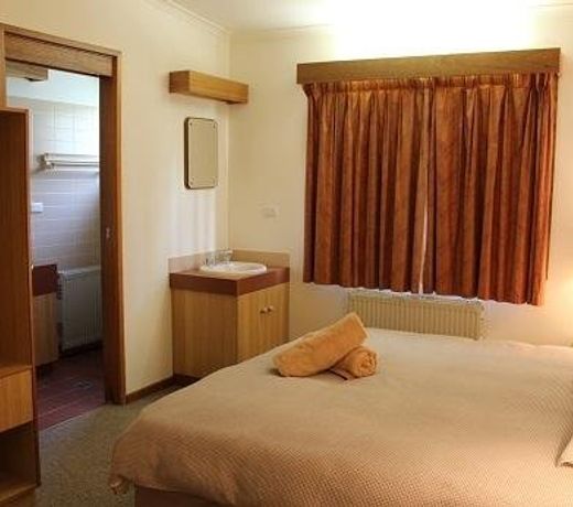 Boonoona Ski Lodge