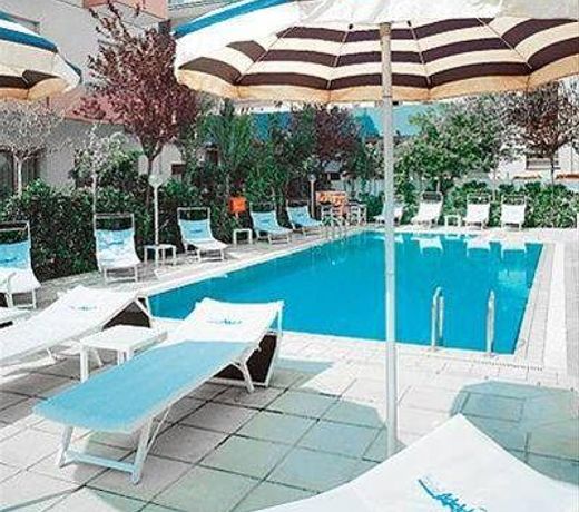 Hotel Adelphi