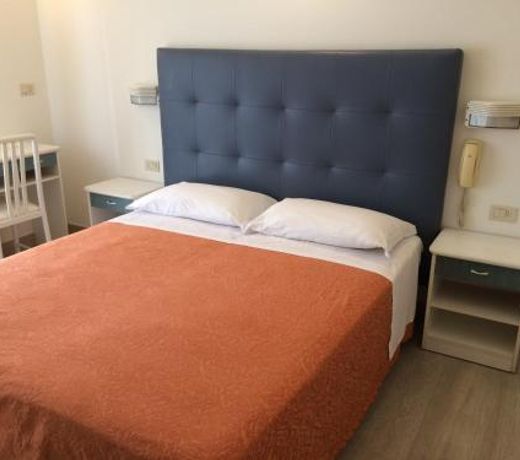 Hotel Pigalle