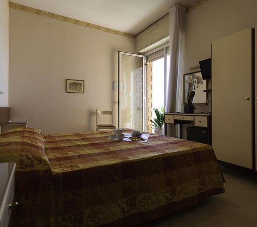 Little Hotel