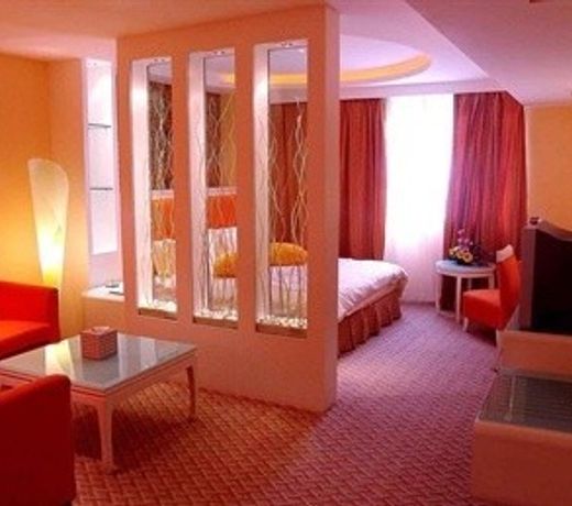 Yutong Hotel
