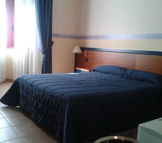 Domus Grand Hotel