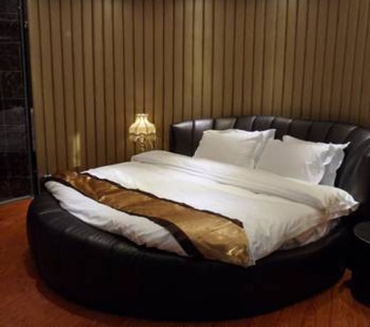 Baigong Hotel