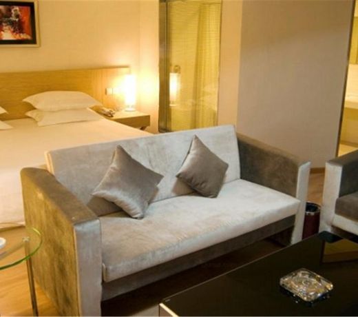 Apsaras Boutique Hotel