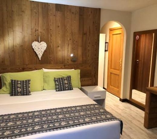 Hotel Edelweiss
