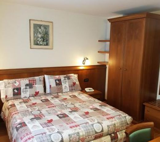 Hotel Edelweiss
