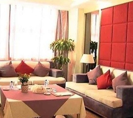 Character International Hotel