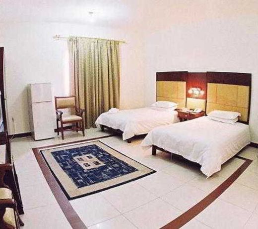 DIAMOND HOTEL