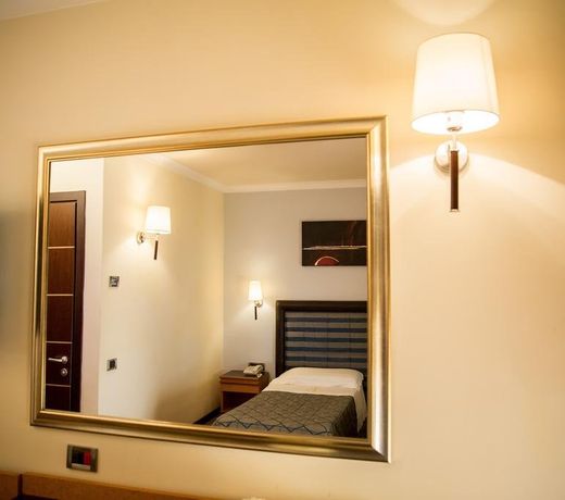 Hotel Ares