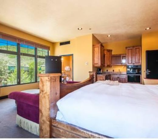 The Lodges At Bear Hollow Village