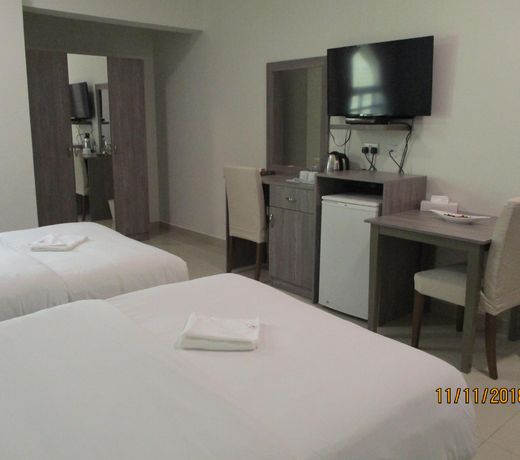 Sovereign Hotel - Marriage Certificate Required