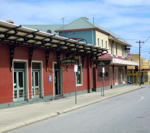 Moondyne Joe's