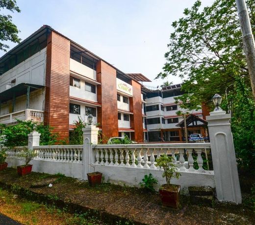 Hotel Campal