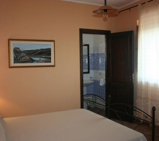 Lo Scudiero Di San Teodoro