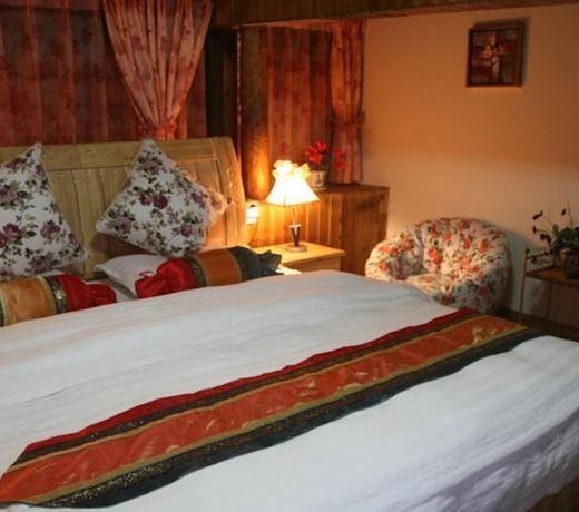 LISHUIYUNJU COURTYARD INN