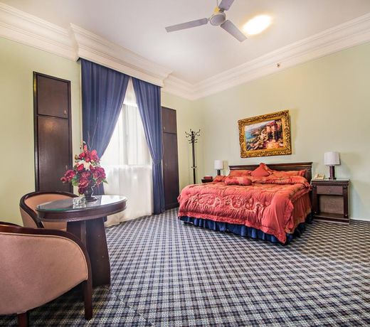 OYO 167 Dar Al Raies Hotel