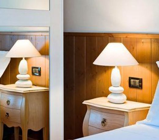 Hotel Ambassador