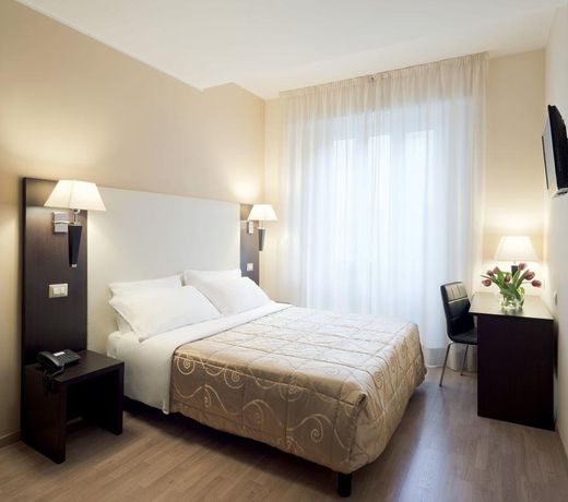 Hotel Aurora