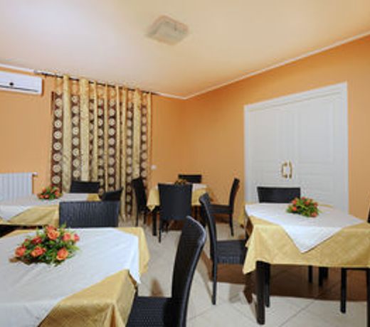 Hotel Acquaplanet